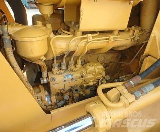 Mitsubishi BD2F Buldožeri guseničari