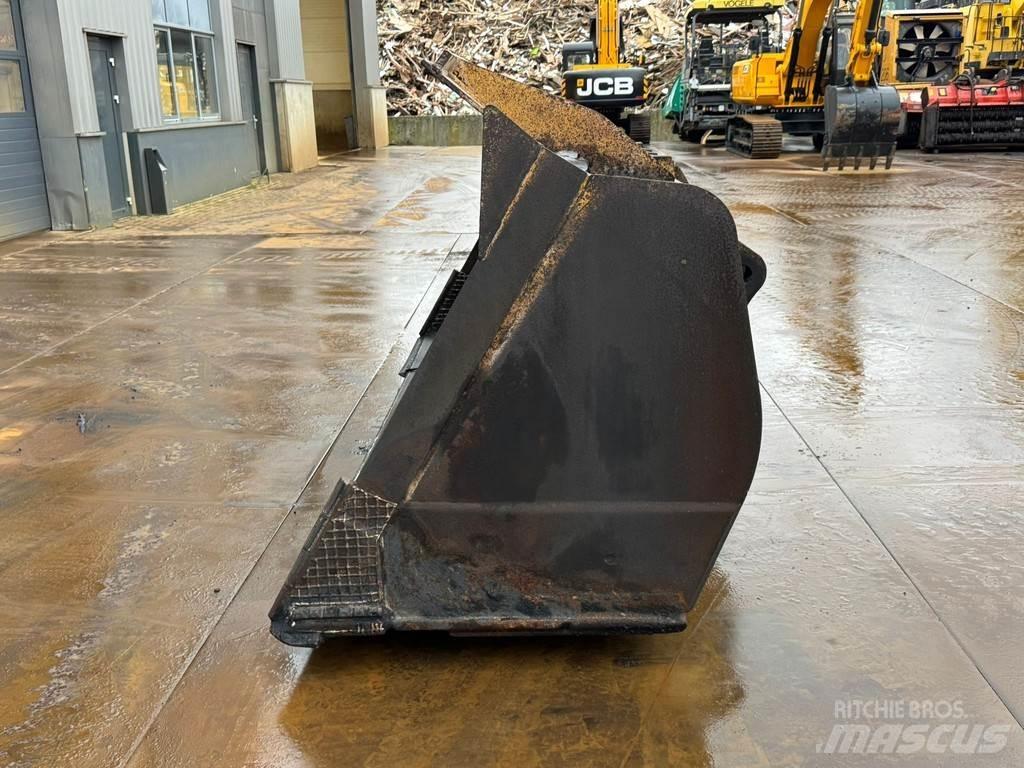 CAT Bucket CAT 980 Kašike / Korpe