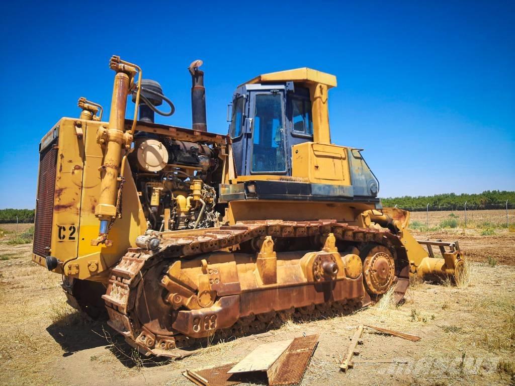 Komatsu D 375-1 Buldožeri guseničari