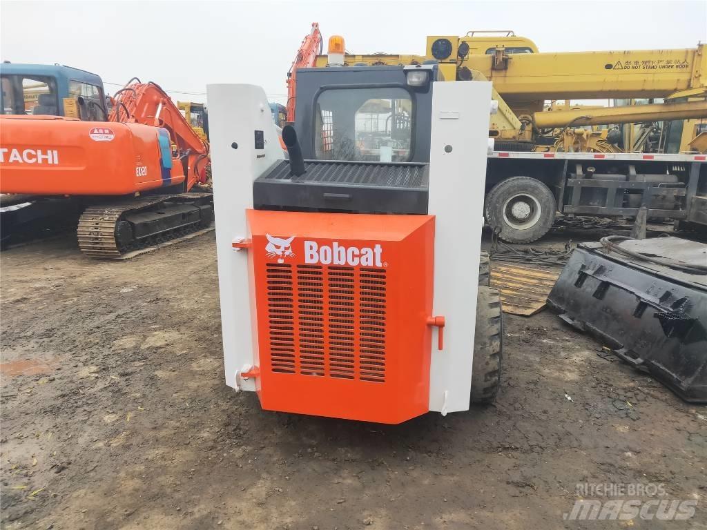 Bobcat S130 Skid steer mini utovarivači