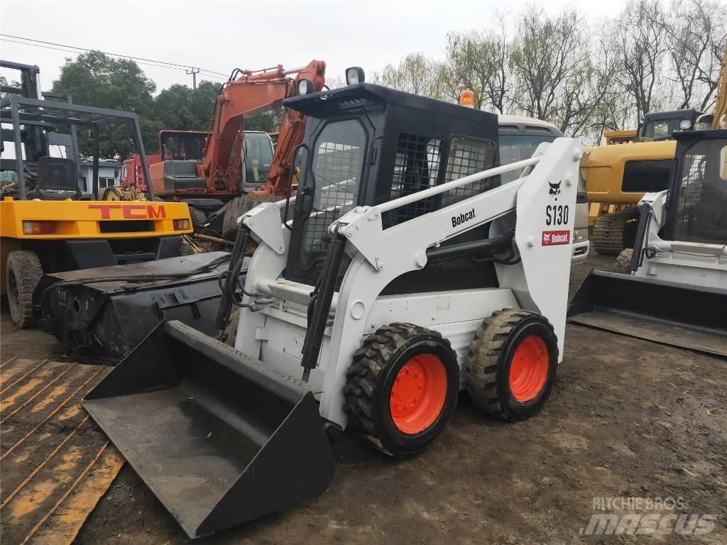 Bobcat S130 Skid steer mini utovarivači