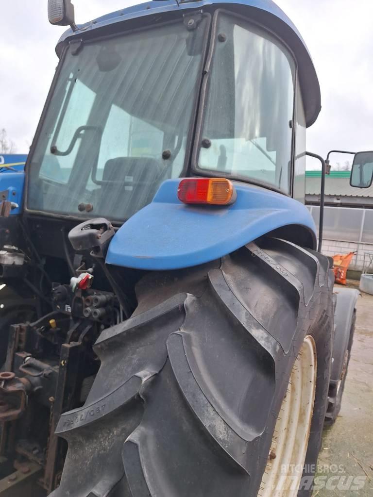 New Holland TD 95 D Traktori