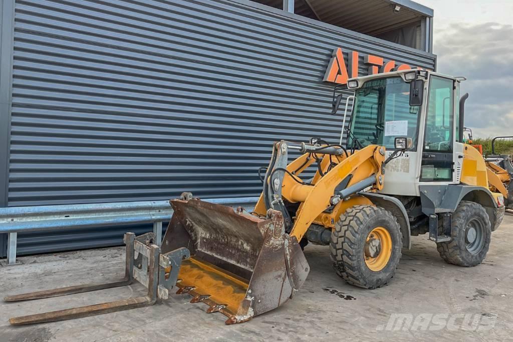 Liebherr L 506 Utovarivači na točkove