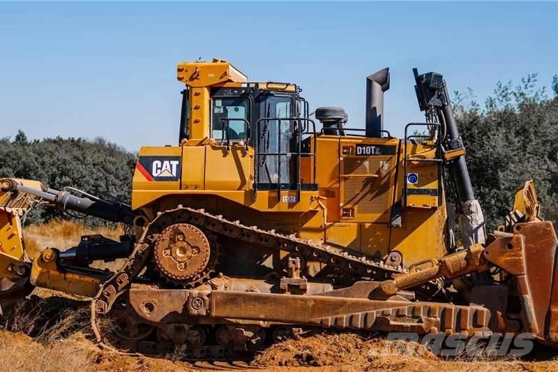 CAT D10T Buldožeri guseničari