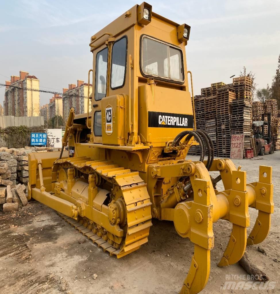 CAT D 6 D Buldožeri guseničari