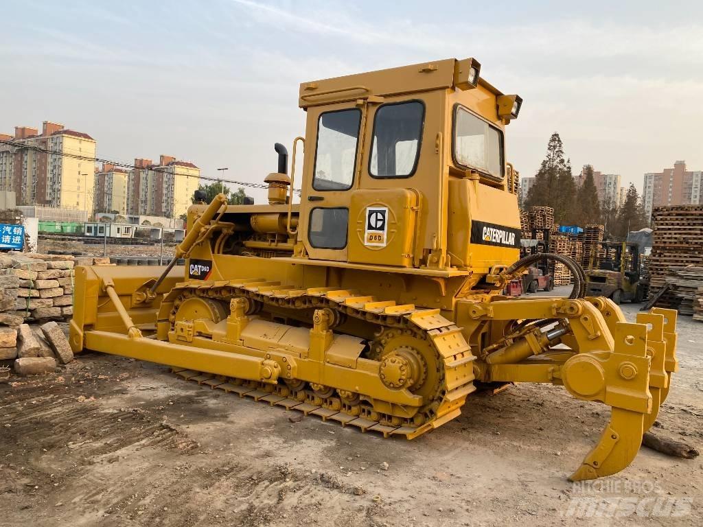 CAT D 6 D Buldožeri guseničari