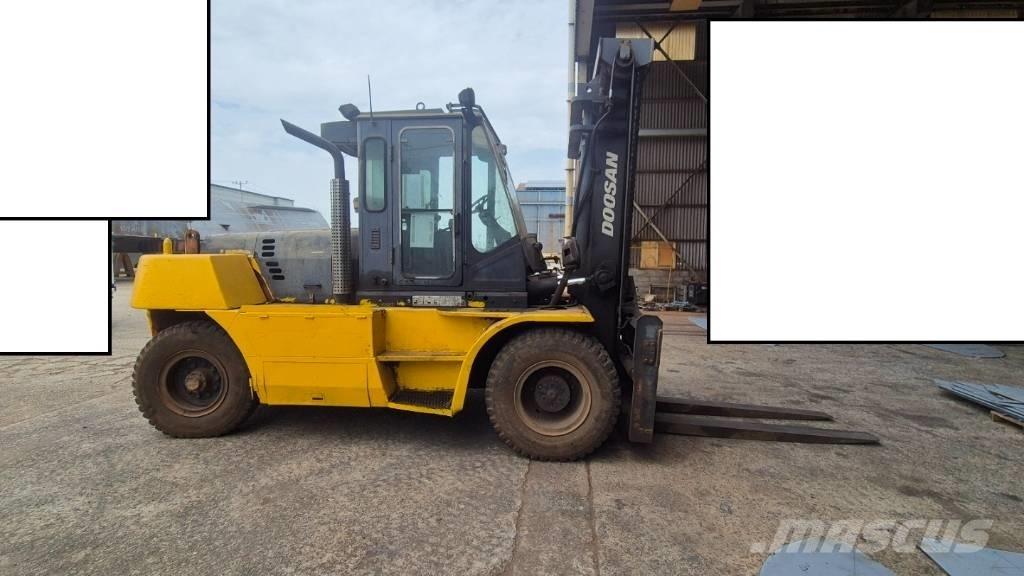 Doosan D 160 S-5 Dizelski viljuškari