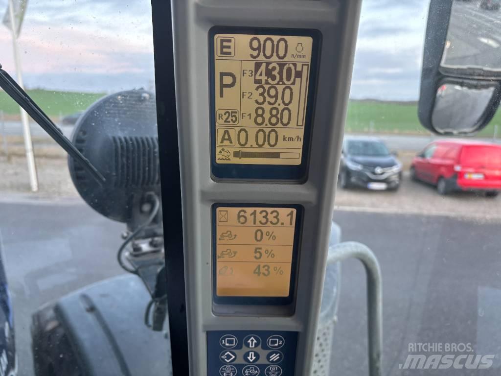 New Holland T 8.410 Traktori