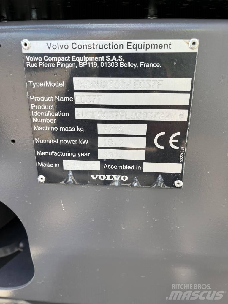 Volvo EC37F Mini bageri < 7t