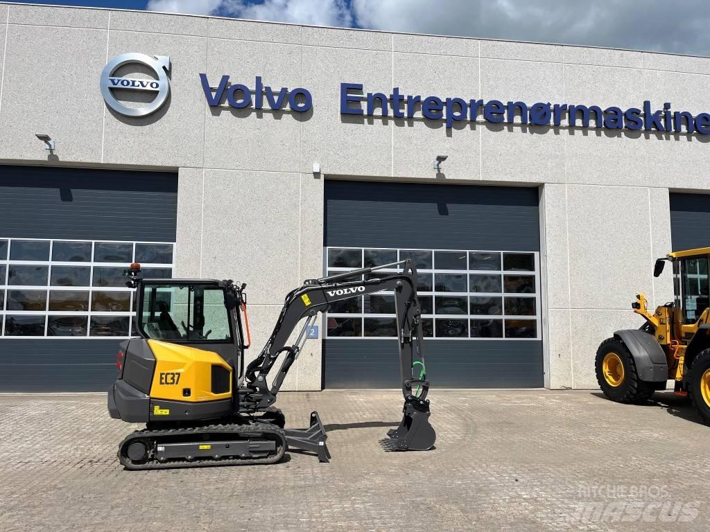 Volvo EC37F Mini bageri < 7t
