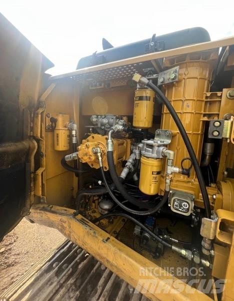 CAT 318 B Bageri guseničari