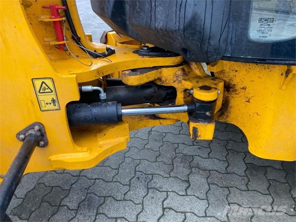 JCB 407 Utovarivači na točkove