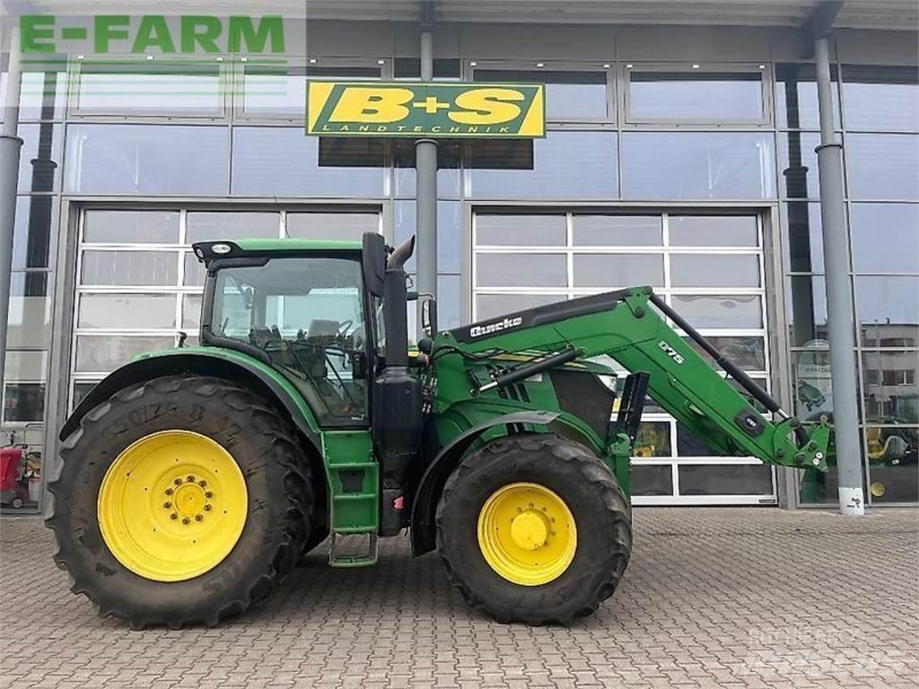 John Deere 6215r Traktori