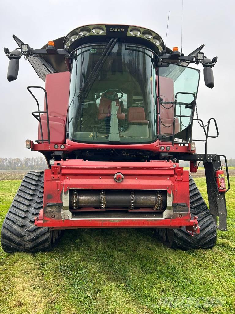 Case IH 8250 Kombajni