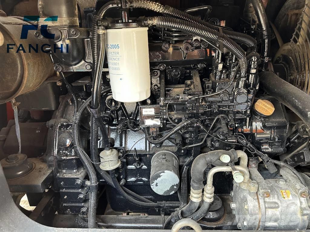 Hitachi zx 68 Bageri guseničari