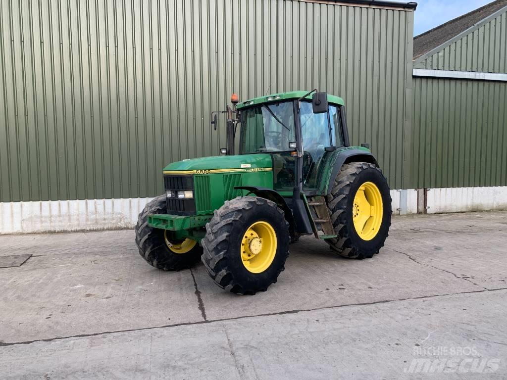 John Deere 6800 Traktori