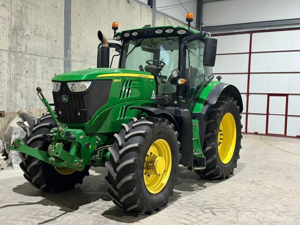 John Deere 6195 R Traktori