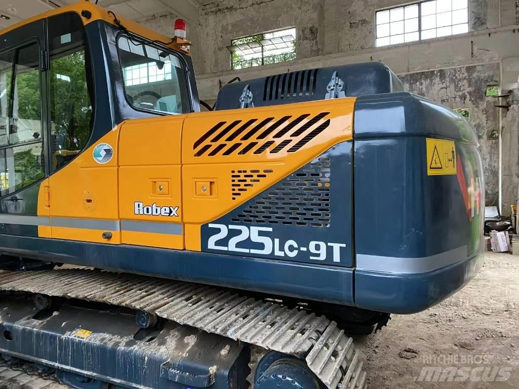 Hyundai 225LC-9 Bageri guseničari