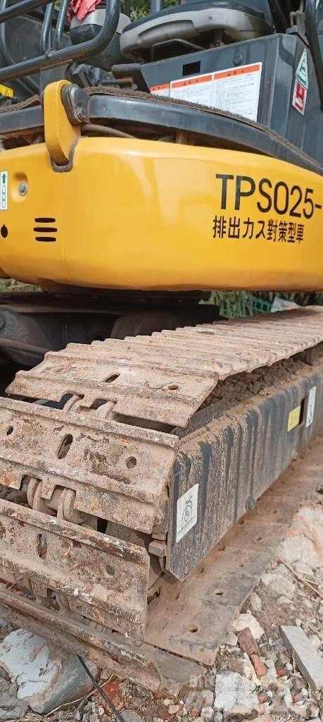 Komatsu PC35 Mini bageri < 7t