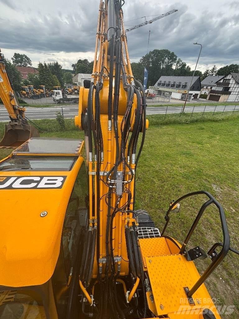 JCB JS 145 W Bageri točkaši