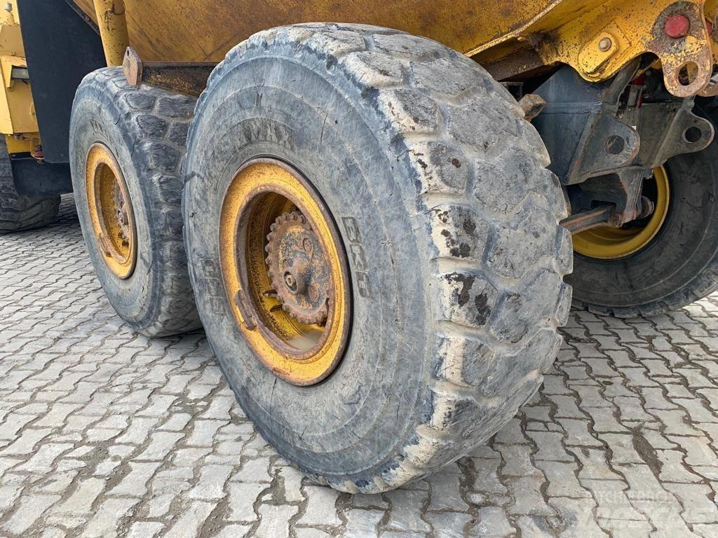 Komatsu HM 300-2 Zglobni damperi