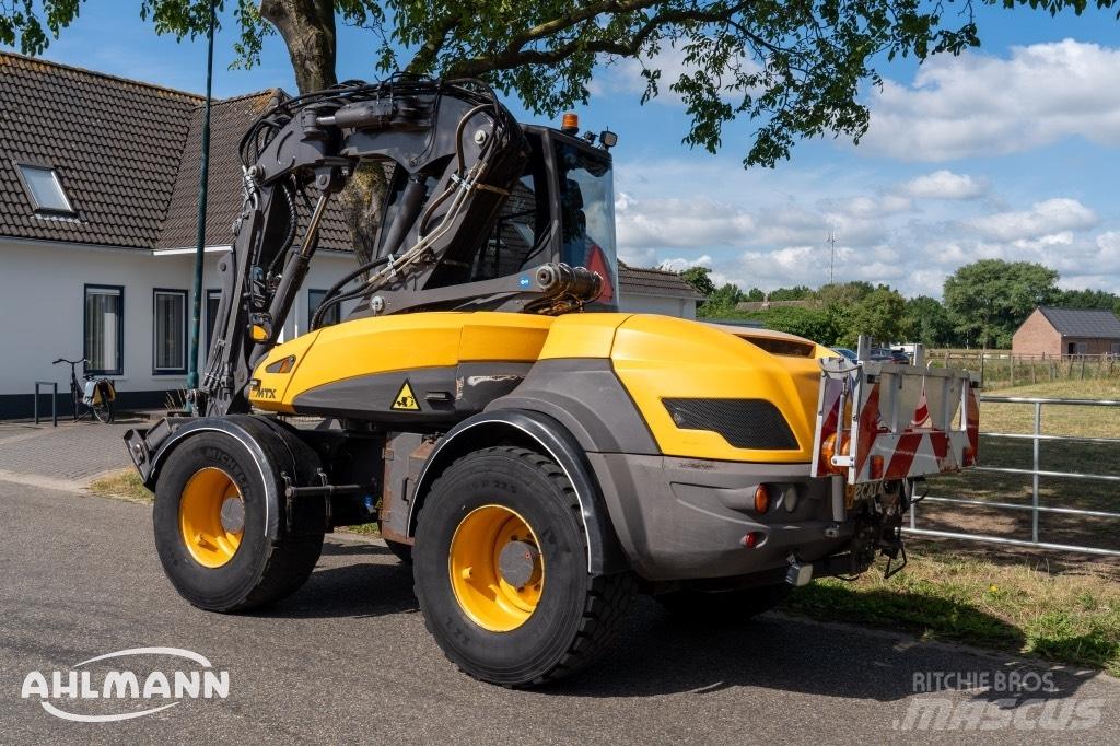 Mecalac 12 MTX Bageri točkaši