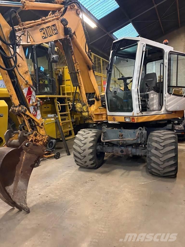 Liebherr A308 Bageri točkaši