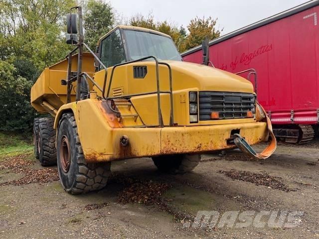 CAT 740 Zglobni damperi