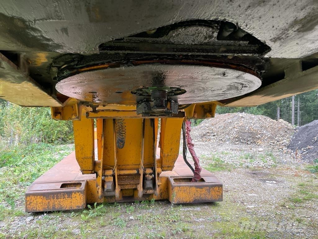 Nooteboom Euro-82-04 Poluprikolice labudice