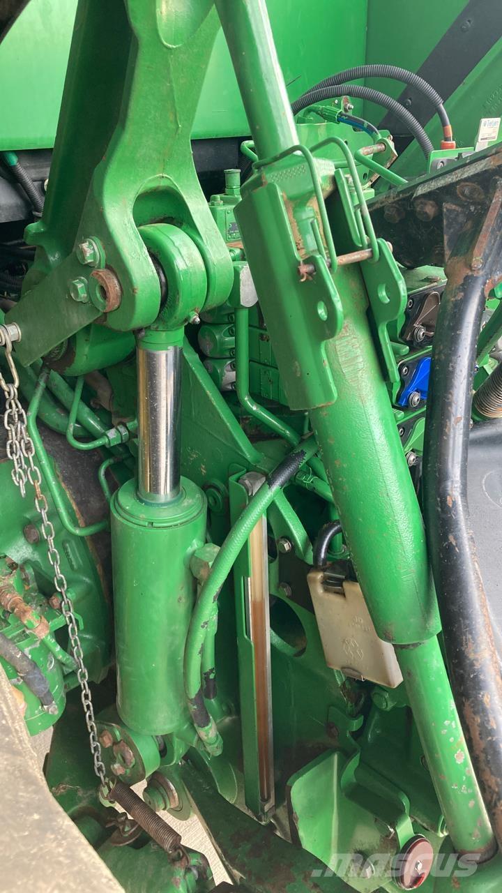 John Deere 7260R Traktori