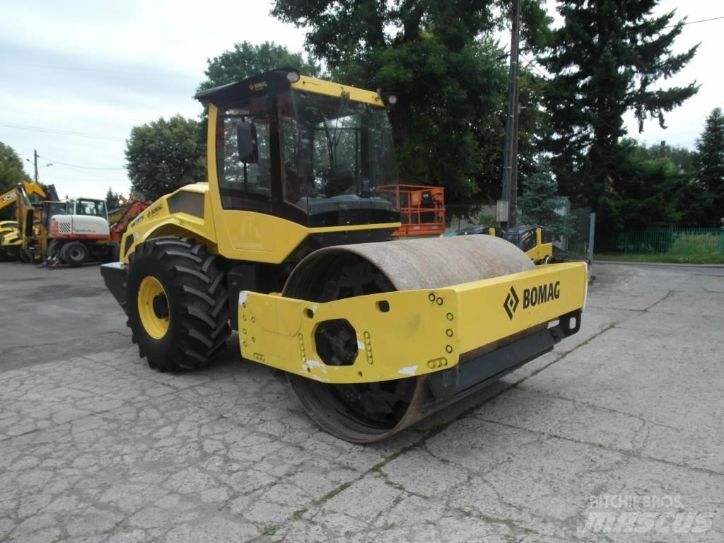Bomag BW 213 DH-5 Valjci sa jednim bubnjem