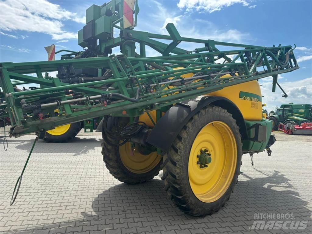 John Deere 740i Vučene prskalice