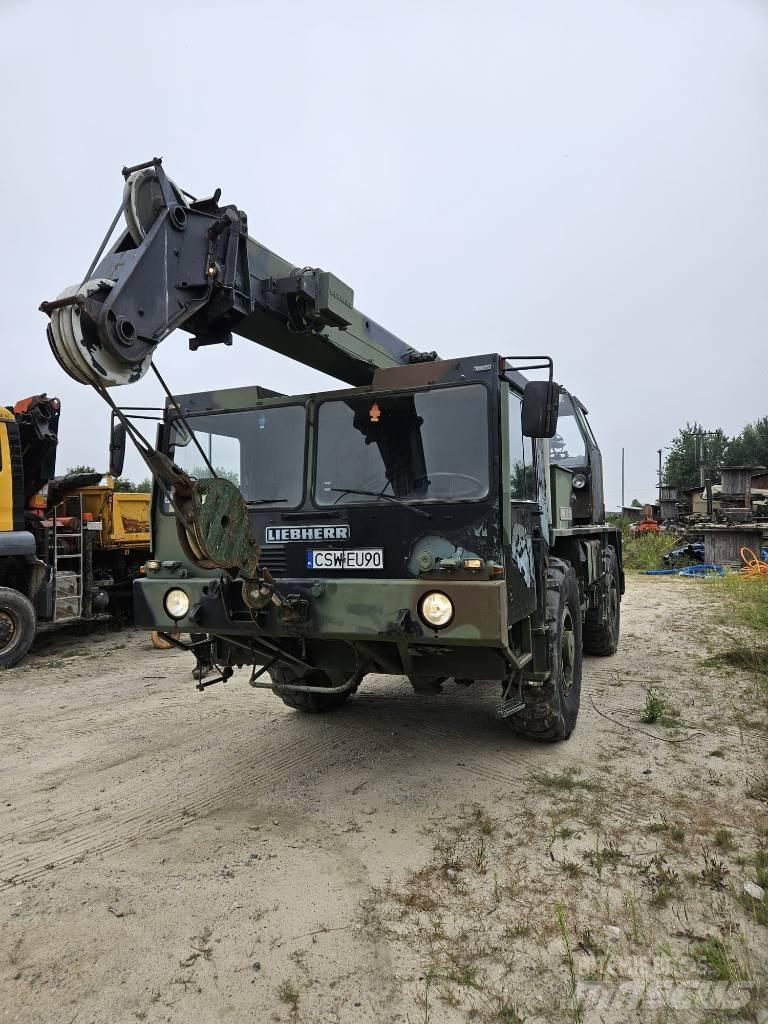 Liebherr UM 109 FKL Polovni mini kranovi