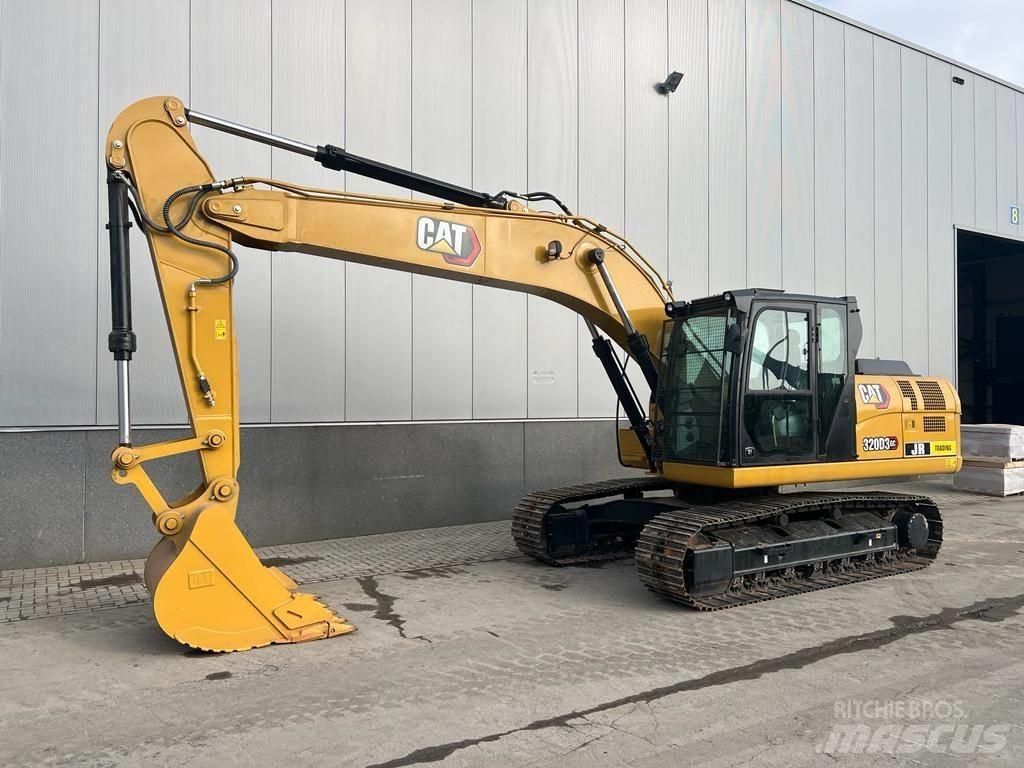 CAT 320 D3 GC Bageri guseničari