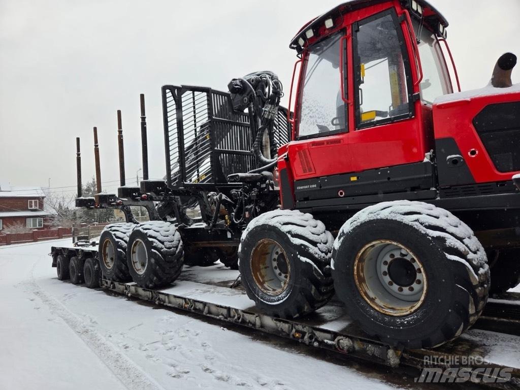 Komatsu 855 Forvarderi