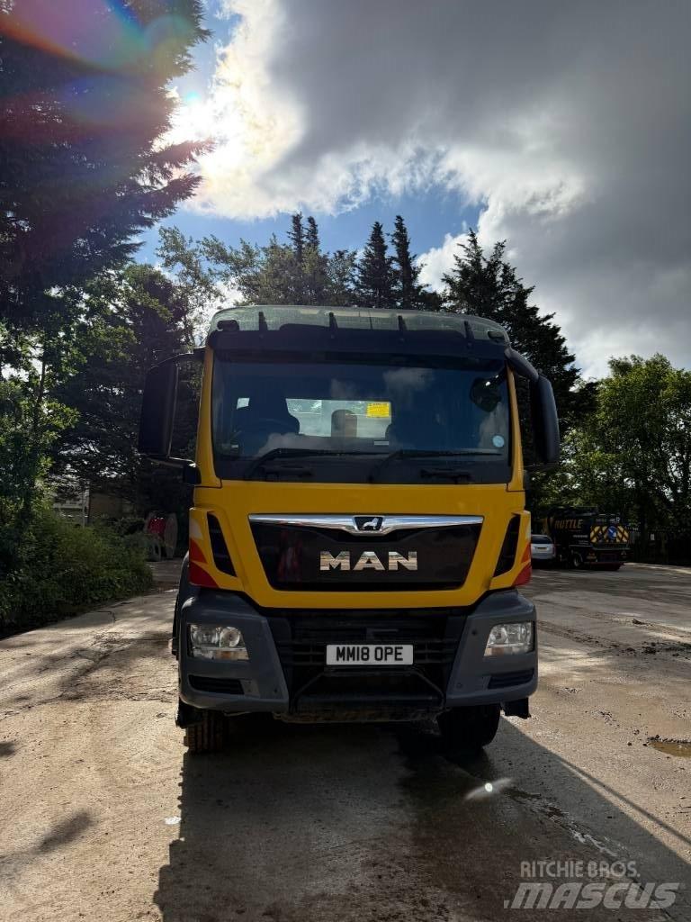 MAN TGS 35.420 Kiperi kamioni