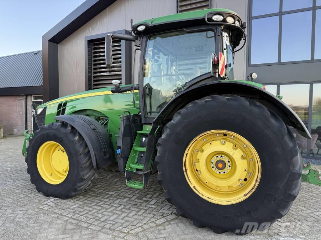 John Deere 8345 R Traktori