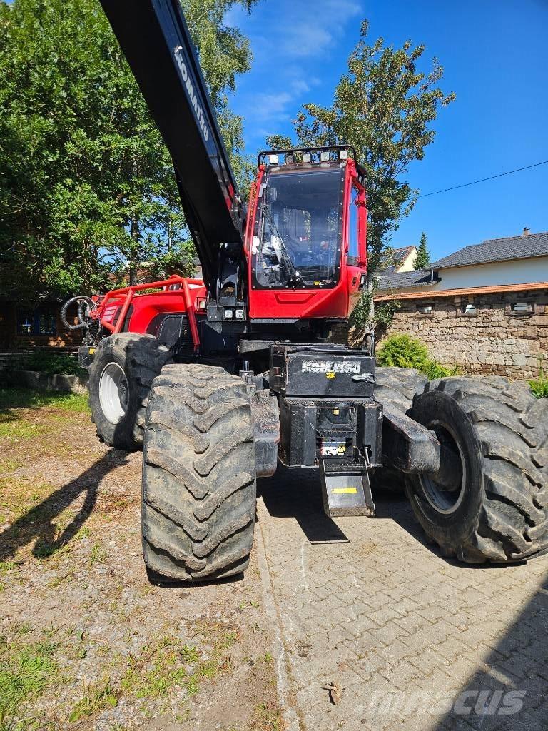 Komatsu 951 Harversteri