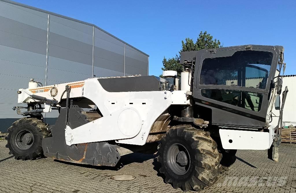 Wirtgen WR 2400 Mašine za reciklažu asfalta