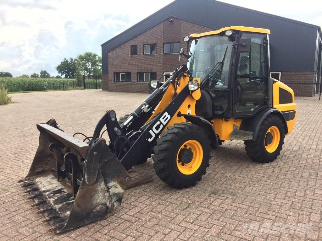 JCB 406 Utovarivači na točkove