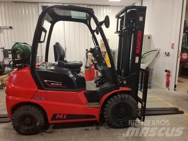 Manitou MI25G Vanterenski viljuškar