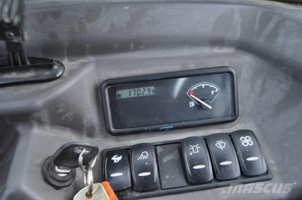 Volvo EC 27 D Mini bageri < 7t