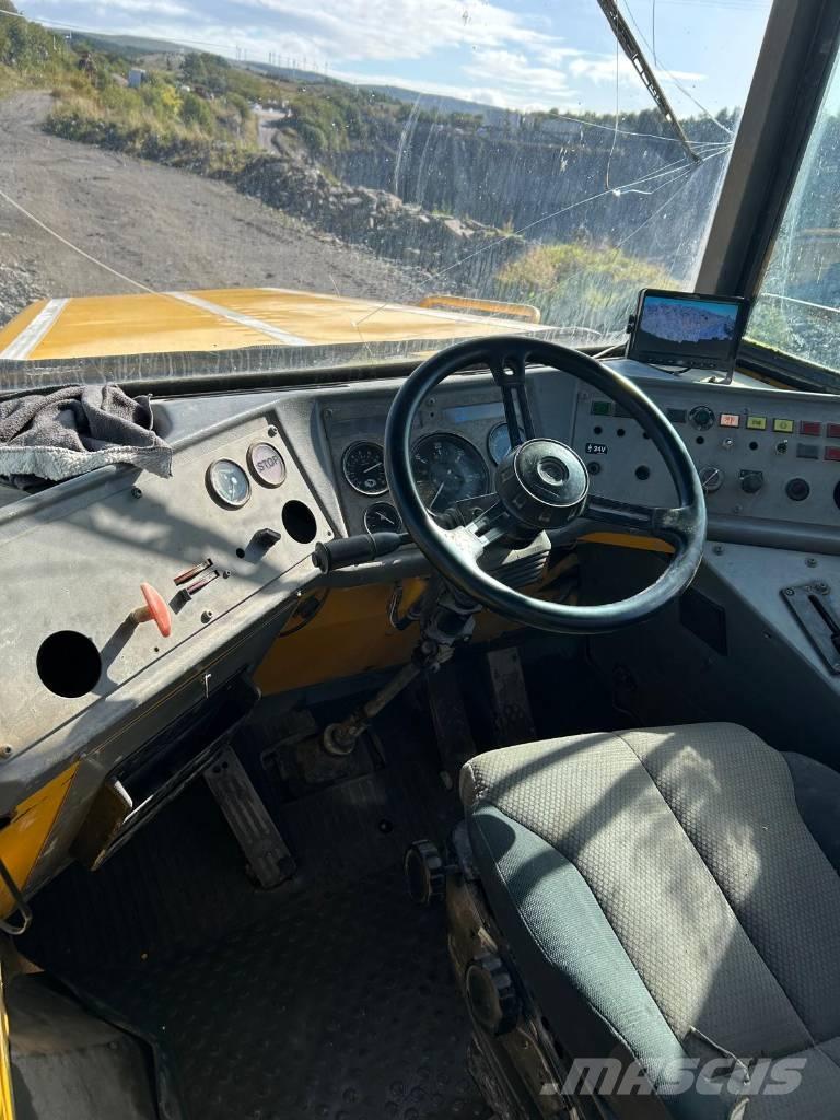 Volvo A 25 C Zglobni damperi