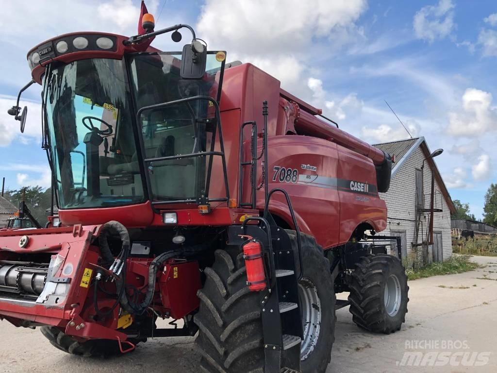 CASE AF7088 Kombajni