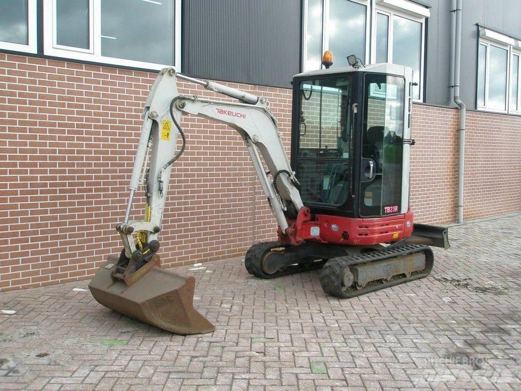 Takeuchi TB23R Mini bageri < 7t