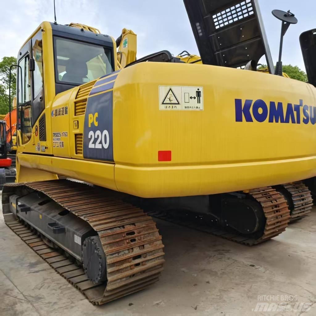 Komatsu PC 200-8 Bageri guseničari