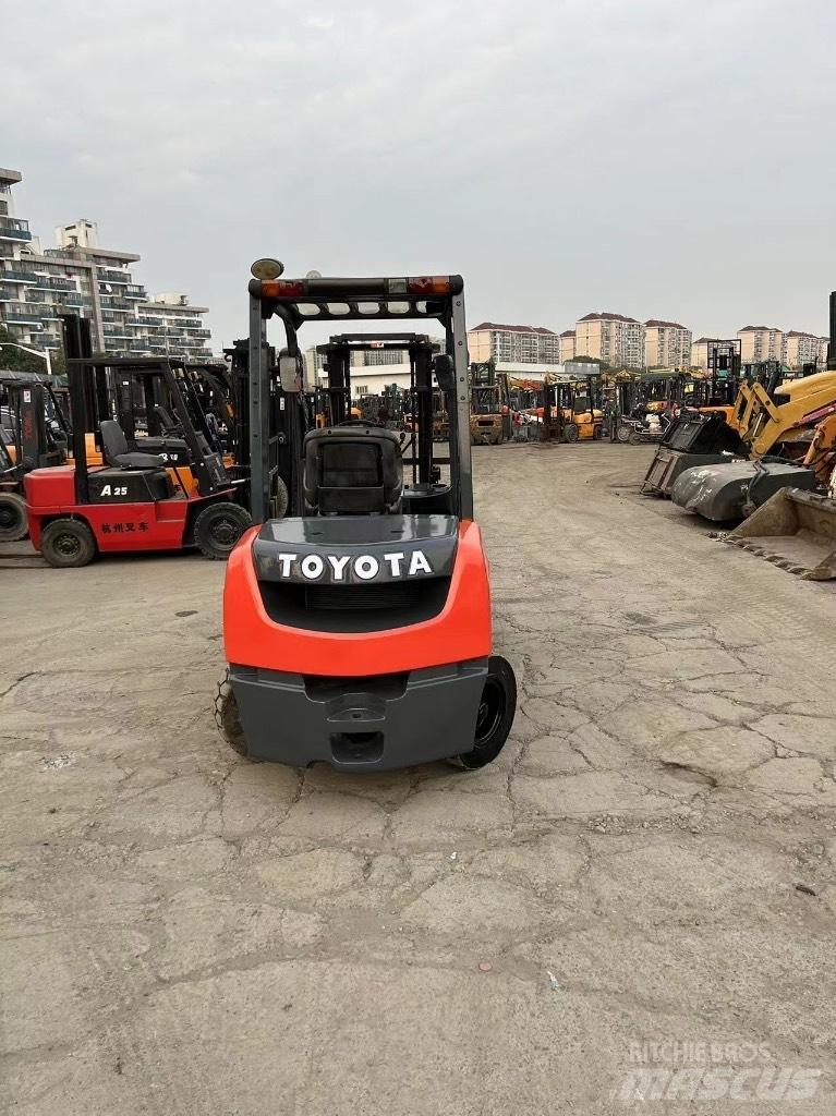 Toyota Toyota8F FD30 Dizelski viljuškari