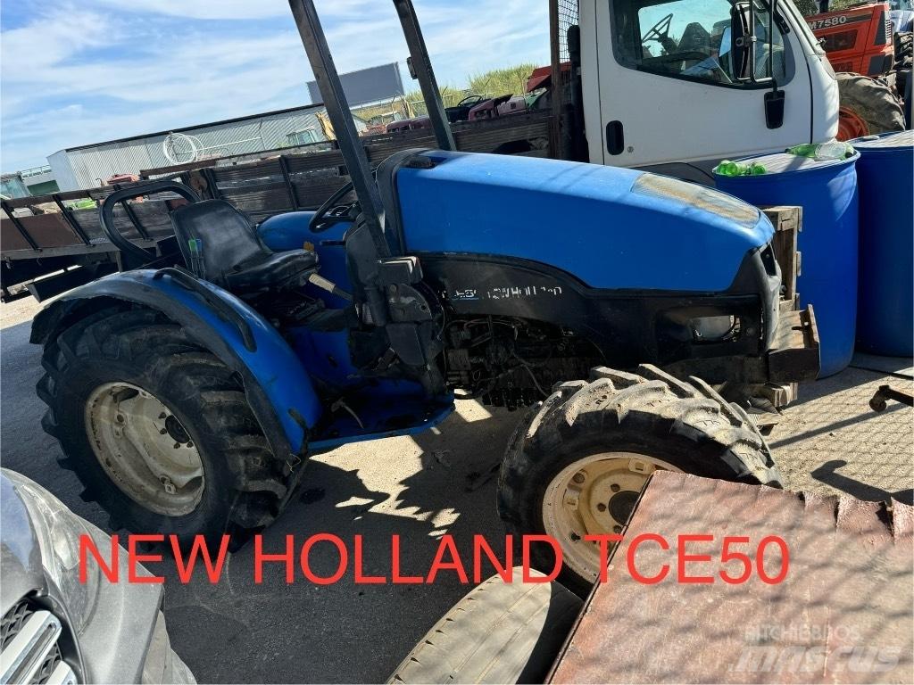 New Holland TCE50 Traktori