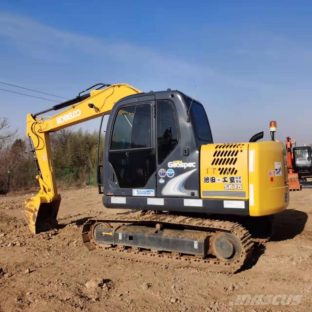 Kobelco SK75-8 Midi bageri 7t – 12t