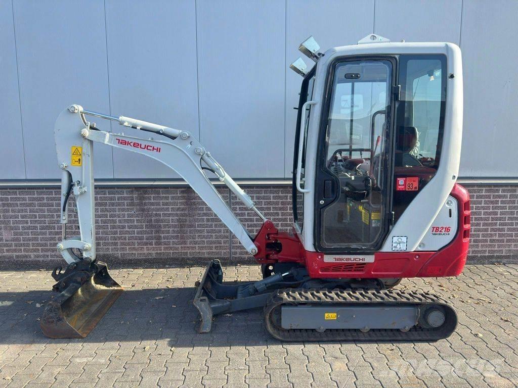 Takeuchi TB216 Mini bageri < 7t